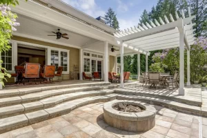 backyard-stone-paver-installation-services-min